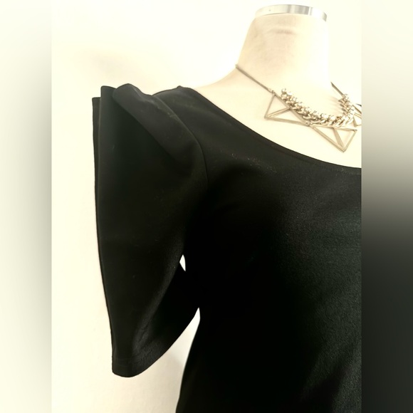 🫧Gently Loved🫧 Little Black Dress 🖤👗 - Picture 3 of 5